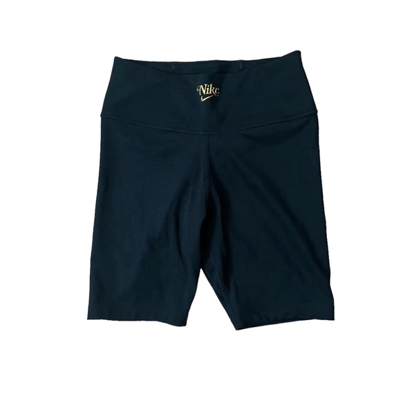 Nike Women's One 2.0 Femme 7 Inch Shorts | NWOT - Picture 3 of 5